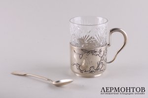 Набор из подстаканника со стаканом и ложки в подарочной коробке. Серебро 84. Россия