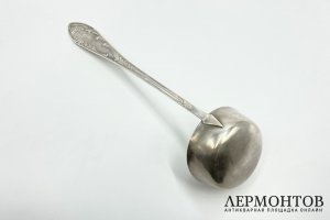 Половник с растительным декором. СССР, Платиноприбор, 1930-е гг. Серебро 875 пробы.