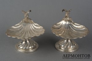 Парные икорницы. Австро - Венгрия. Кон. 19- нач. 20 вв. Серебро 800 пробы.