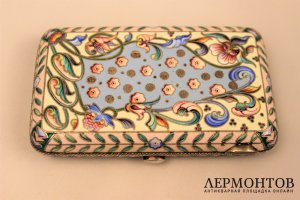 Портсигар с полихромной эмалью по скани. Семенова М. Серебро 84. Российская Империя