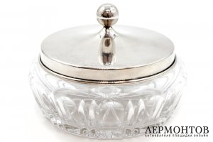 Ваза для конфет. Германия, фирма Gayer and Krauss, 2 половина 20 в. Серебро 925 пробы