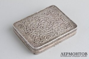 Таблетница. Серебро 84 пр., скань. Российская империя, Петербург, Артамонов, 1900-е