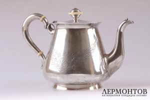 Чайник и сахарница. 1875 год. Серебро 84. Российская империя