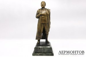 Скульптура И.В. Сталин. Бронза. Россия. В.А. Сергеев.