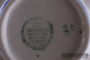 Сервиз Эгоист. Фарфор, роспись. Автор росписи А.В. Воробьевский. ЛФЗ, 1937 г.