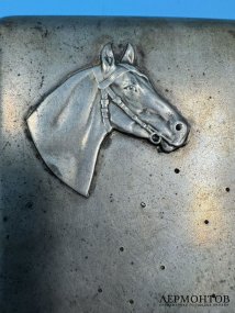 Портсигар с головой коня. Серебро 84 пробы, Россия, 1899–1908 годы