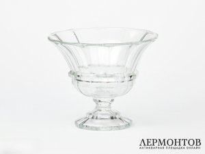 Ваза. Стекло, Чехословакия, середина XX века