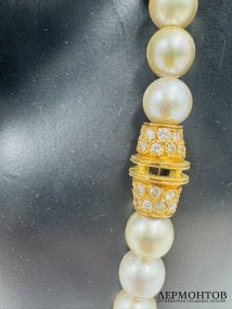Колье из жемчуга акойя с бриллиантами. Золото 750, Pertegato Enrico, 1-я пол. 20 в.