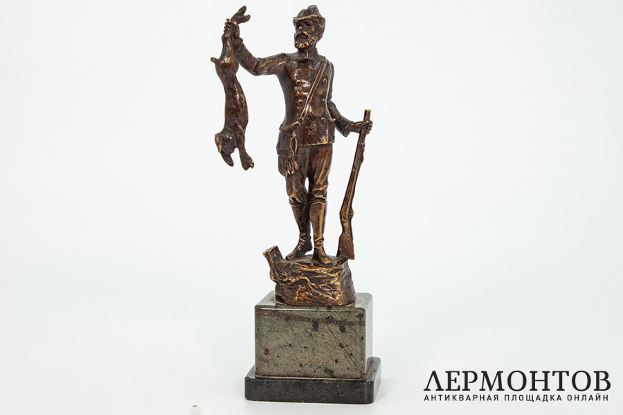 Статуэтка Охотник с зайцем. Германия, автор Franz Iffland, 1930-е гг. Бронза.