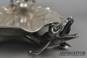 Блюдо для рыбы. Италия, Милан, фирма M.Mosini. Серебро 800 пробы.