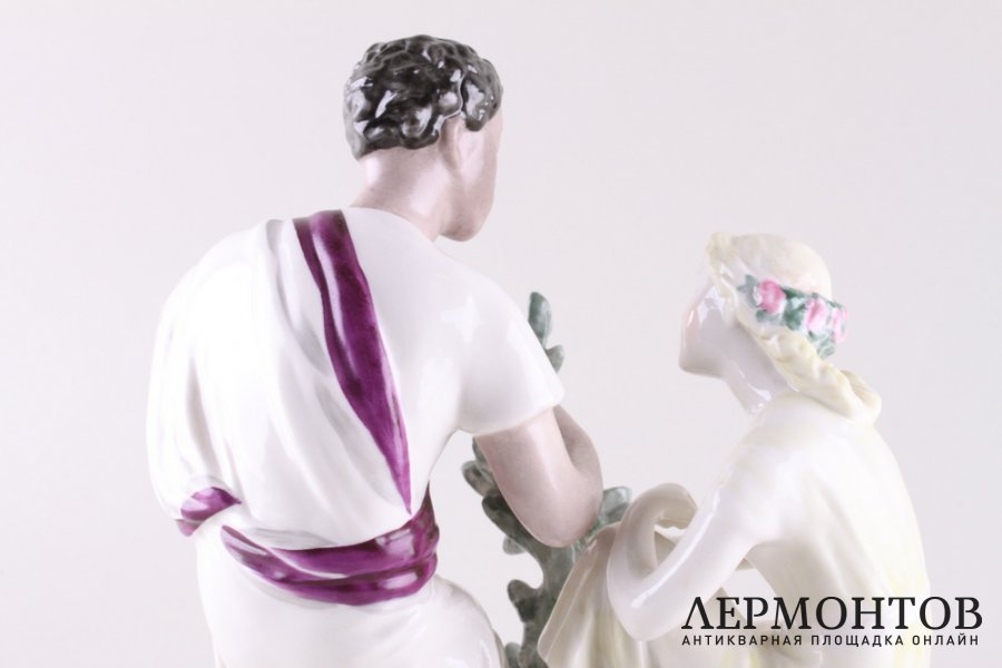 Статуэтка Посадка дерева Дружбы. Фарфор, роспись. СССР, ЛФЗ, 1960е гг.