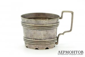 Подстаканник Жбан. Россия, фабрика Братьев Бух, 1872-1896 гг. Латунь.