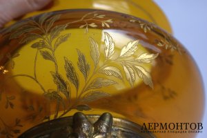 Стеклянная ваза Baccarat, к.19-н.20 вв. Бронза, золочение. Франция