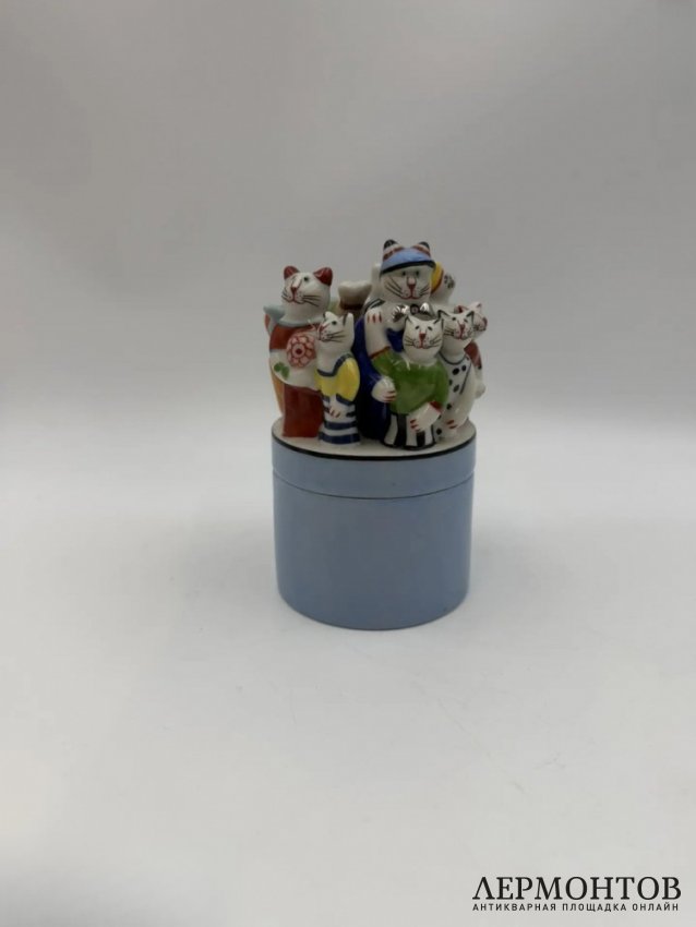 Шкатулка «Коты» из серии «Benedikt & Friends». Фарфор, роспись, Villeroy & Boch, художница R. Benedikt, Германия