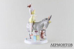 Статуэтка Дама на ослике, автор Kati Zorn. Фарфор. Германия. 