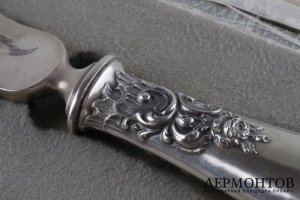 Набор для сервировки рыбы в классическом стиле. Серебро 950 пробы. Франция, XIX век.