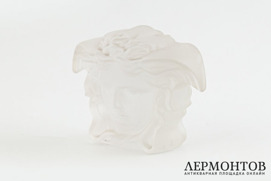 Пресс-папье Medusa Lumiere White 2 шт. Германия, фирма Rosenthal, Versace, 2000 гг.