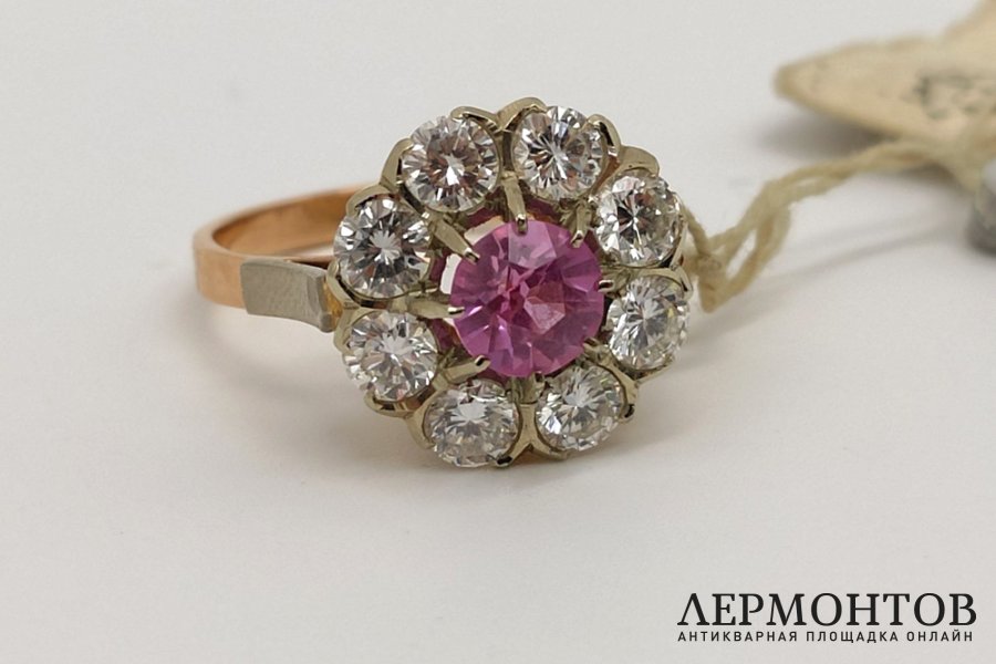 Золотое кольцо малинка с бриллиантами и розовым корундом. 583 пр. СССР, 1960-80е гг.