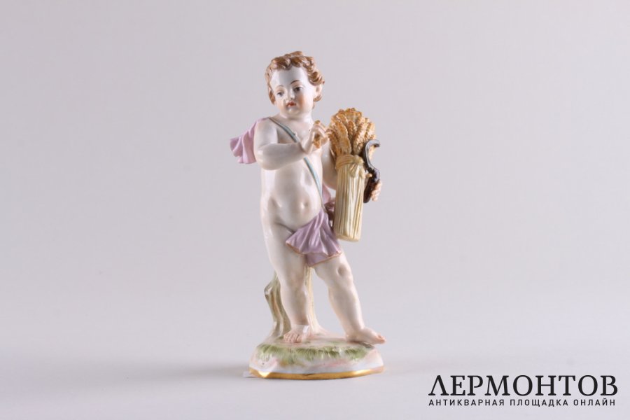 Аллегория осени. Херувим с серпом и снопом. Германия, Мейсенская мануфактура, XIX век