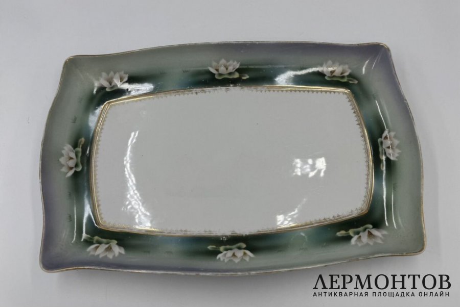 Блюда Кувшинка в ст. Модерн 3 шт. Россия, М. Кузнецов, 1900-е гг. Фарфор, роспись.
