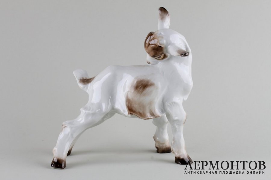 Статуэтка Козлик. Фарфор, роспись.  Rosenthal, Германия,  Joao Da Silva, 1935 год.