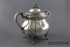 Большая сахарница. Серебро 950 пробы, золочение. Франция, конец XIX века.