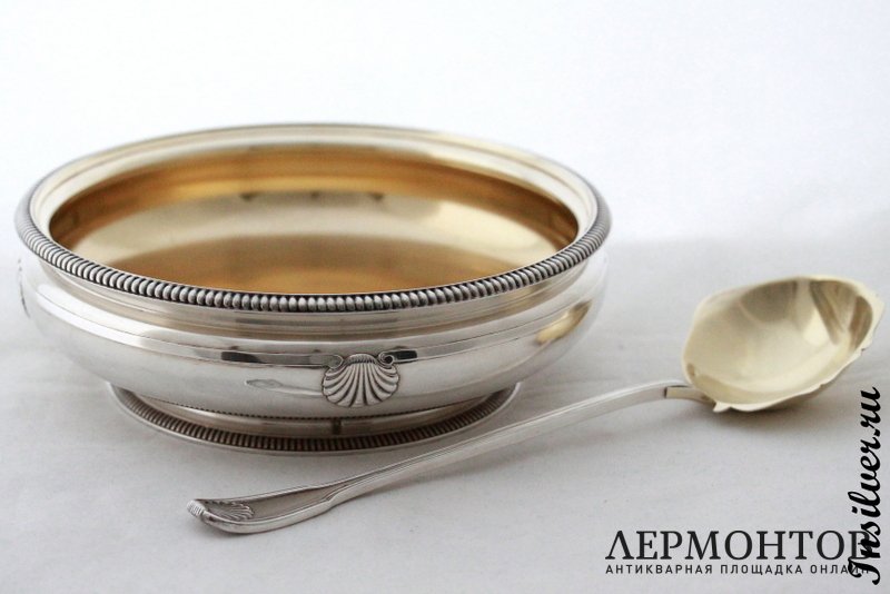 Большая чаша для фруктов с ложкой. Серебро 950. Франция