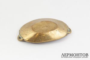 Лоток для мелочей овальной формы с ручками. Австрия, Вена, 1 пол. 20 в. Бронза.