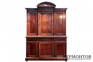 Буфет, шкаф в стиле ампир. Россия, 1800-1830е. Красное дерево