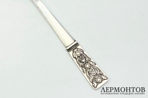 Совок для сахара. Таллин, 1950-е гг. Серебро 875 проба, лить, чеканка, золочение.