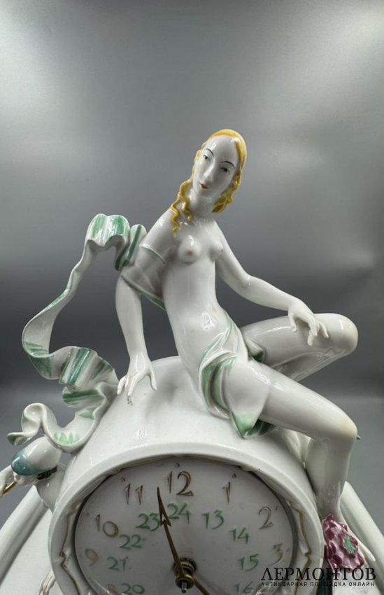 Каминные часы с девушкой и путти. Фарфор, роспись, Rosenthal, Германия, начало 20 века