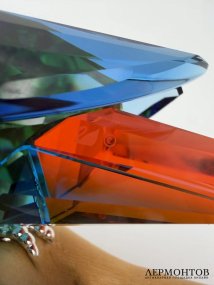 Статуэтка «Попугай ара» из коллекции «Crystal Paradise». Хрусталь, Swarovski, дизайне