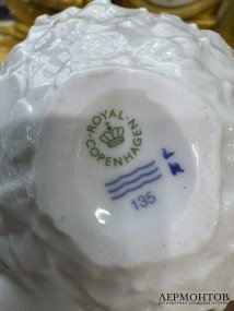 Ваза-розбол «Гортензия». Фарфор, роспись, Royal Copenhagen, Дания, середина 20 века