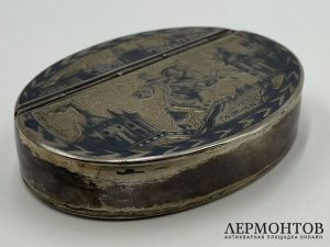 Табакерка Петр 1. Россия, 1 треть 19 века. Серебро 84 проба, чернь.