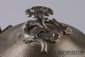 Кофейник Chauchefoin в технике гильоше. Серебро 950 пробы. Франция, конец XIX века.