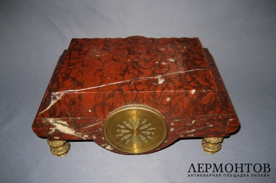 Каминный гарнитур. Бронза, патинирование, мрамор. Франция, XIX век.