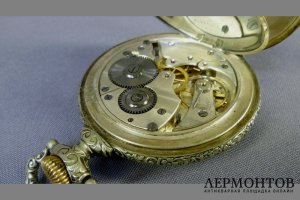 Карманные часы Паровоз. Металл. Швейцария.  часовая мануфактура Regulateur.