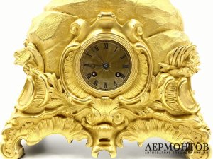 Каминные часы Дамы. Франция, Париж, 1840-е гг. Бронза, золочение. 