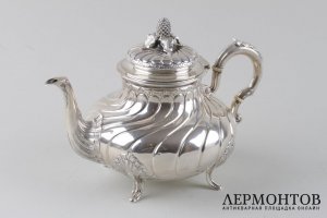 Чайник в стиле рококо. Martin. Серебро 950 пробы. Франция