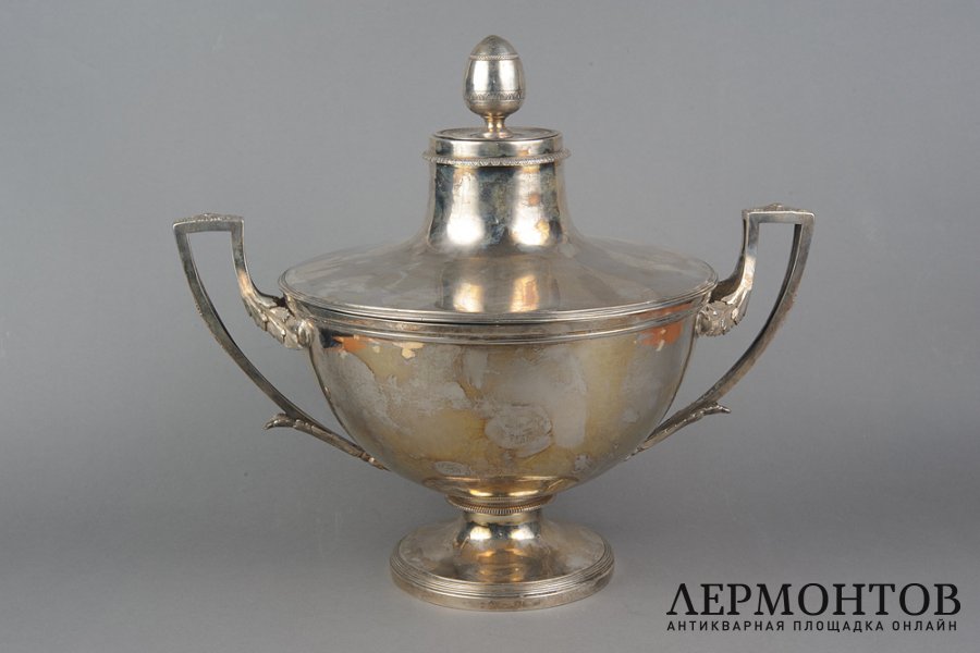 Супница. Франция, Париж, кон. 19 века. Серебро 950 пробы.