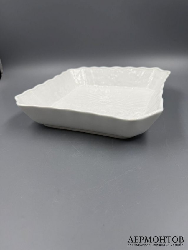 Квадратное блюдо из «Лебединого сервиза», 22,5 см. Фарфор, Meissen, Германия