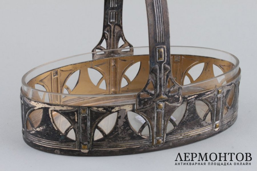 Конфетница со стеклянной вставкой. Серебрение. Модерн. Германия, WMF, 1903-1910