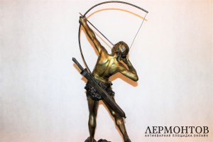 Скульптура. Лучник. Бронза. Emile Gregoire. Франция
