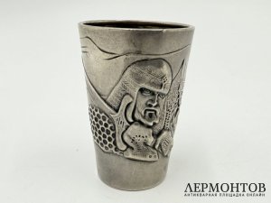 Стопка богатырская застава. Россия, М. Тарасов, нач. 20 в. Серебро 84 пробы.