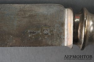 Набор ножей в родной коробке. Нидерланды, начало 20 века. Серебро 833, 934 пробы.