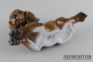 Статуэтка Щенок таксы. Фарфор.  Фабрика Rosenthal, Германия, сер. XX в.