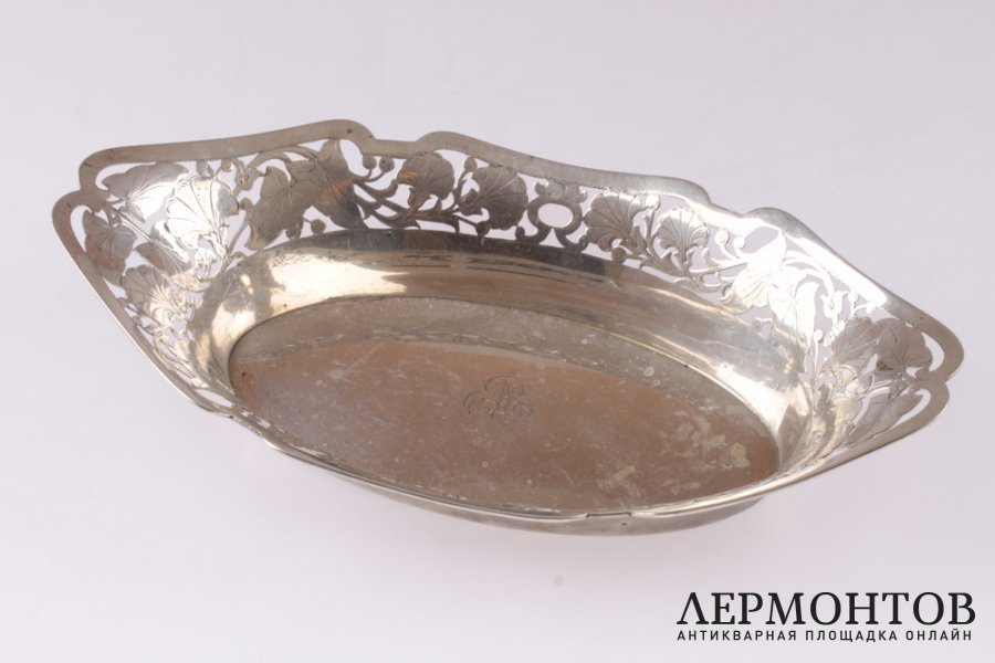 Блюдо, фруктовница. Серебро 800. Европа