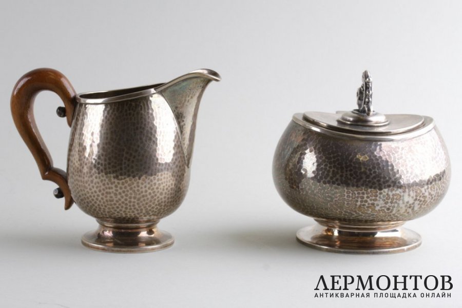 Чайно-кофейный сервиз в стиле art deco. Серебро 800 пробы. Италия, 1935-45 гг.