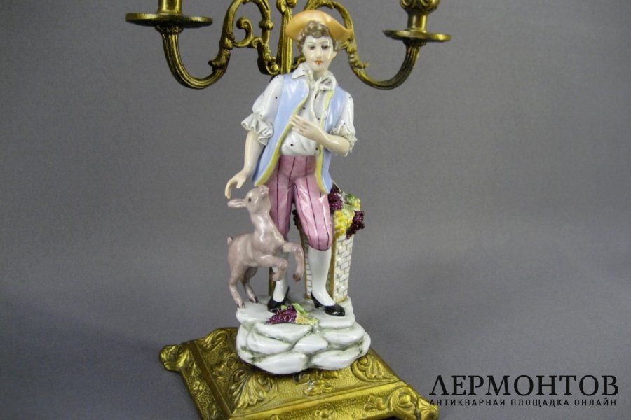 Каминный гарнитур. Фарфор, бронза. Германия, ХХ век.
