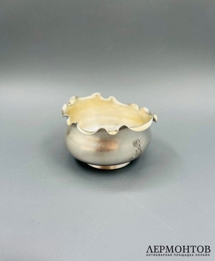Солонка с фигурным бортом. Серебро 84 пробы, С. Мясоедов, Россия, 1899–1908 годы